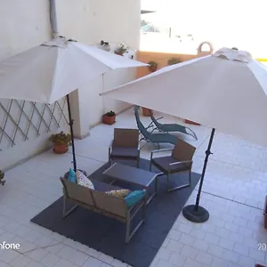https://captains-house-alghero.hotelsalgherosardinia.com